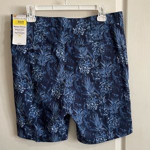 NWT Nicklaus Eco Golf Short. SPF 50, moisture wicking, stretch. 9” inseam